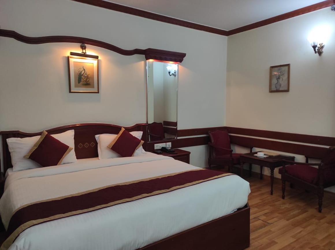 Hotel Melrose Inn Aligarh Ngoại thất bức ảnh