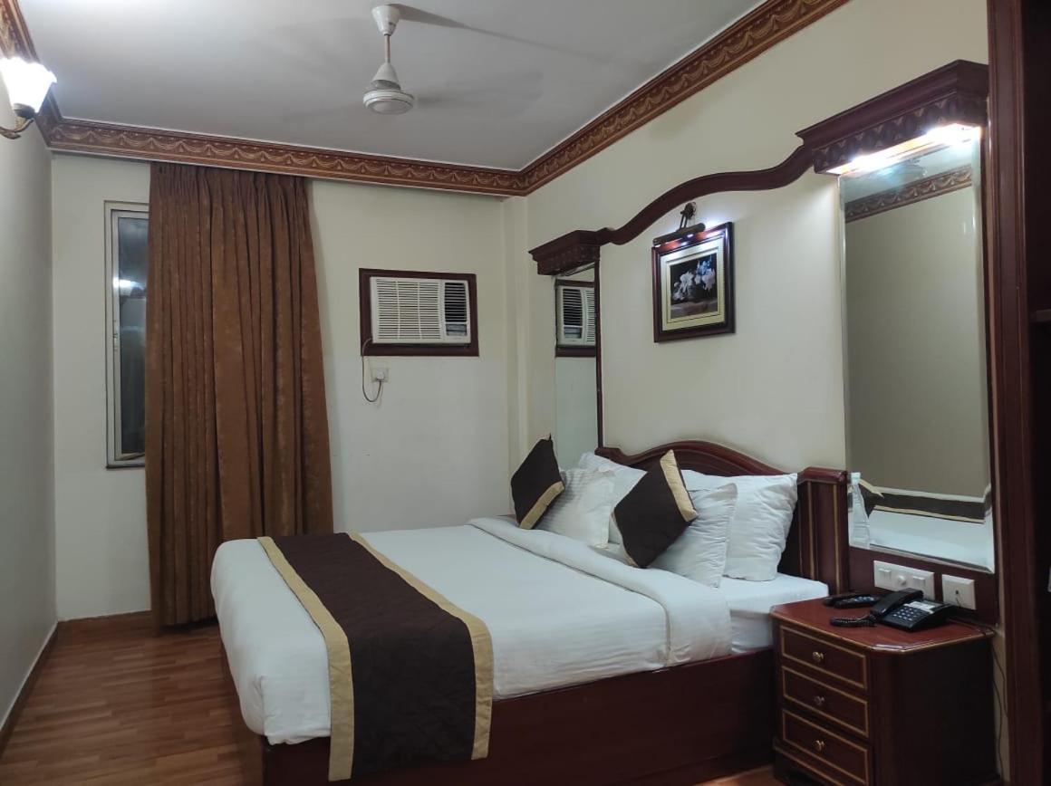 Hotel Melrose Inn Aligarh Ngoại thất bức ảnh